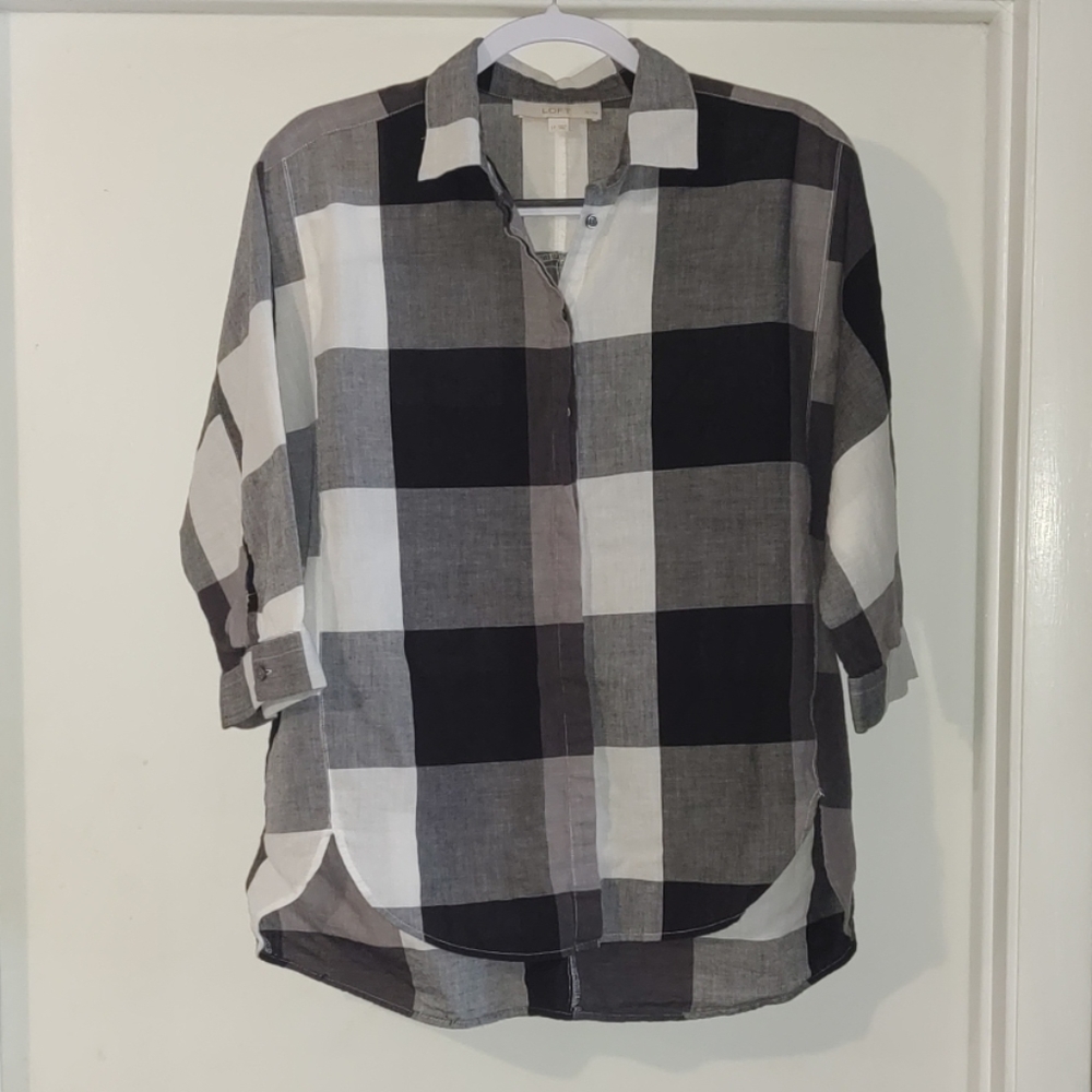 EUC Ann Taylor Loft button down shirt ♥️